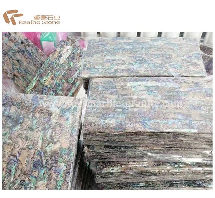 Shelll mosaic tile