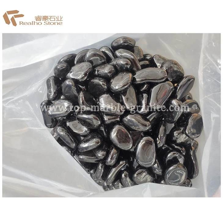 Black pebble for planter